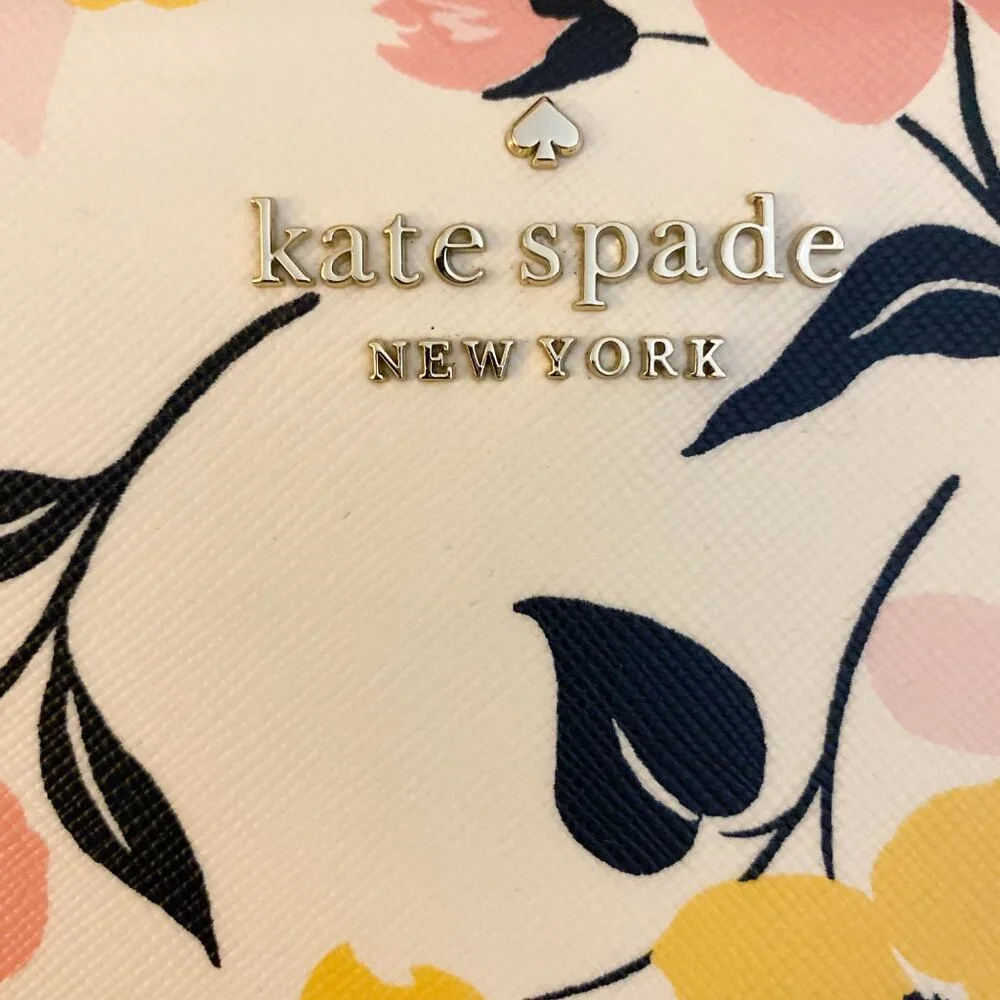 KATE SPADE New York Staci Lily Blooms Universal Laptop Sleeve 15